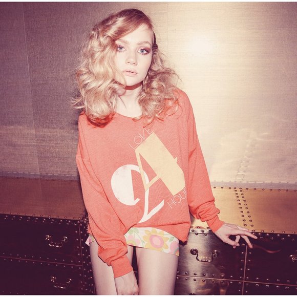 Wildfox Love 24/7 Sweatshirt - Picture 7 of 8